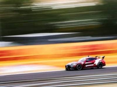 Teszt közben gyulladt ki a Mercedes legújabb szuperautója