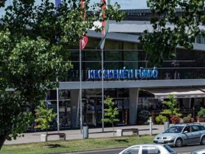 Baktériumot találtak a kecskeméti fürdő több medencéjében