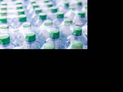 Veszélyes ital került a magyar boltokba