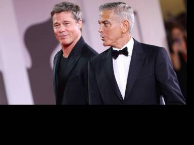 Óriási tapsviharral fogadták Brad Pitt és George Clooney új filmjét Velencében