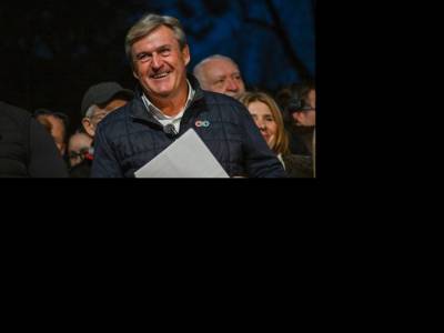 Itt vannak a leendő kormány első gazdasági intézkedései!