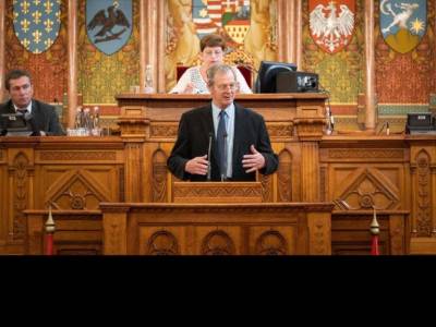 57 ezerrel több lenne az átlagnyugdíj