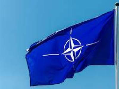 Igazságos és tartós békével zárná le a NATO az ukrajnai háborút