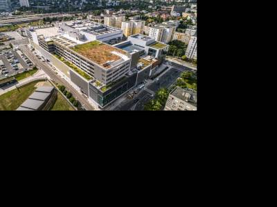 Ezzel a három bankkal egyezett meg az Etele Pláza tulajdonosa