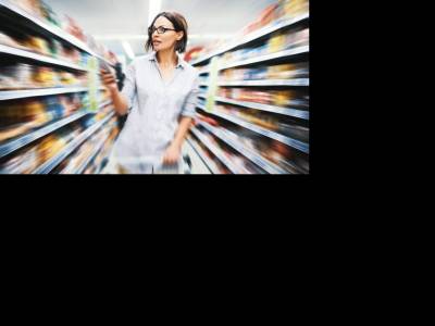 Itt kormány ajándéka a SZÉP-kártya tulajdonosknak