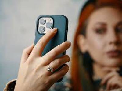 Az Apple frissítése szándékosan lelassíthatja a régi iPhone-okat