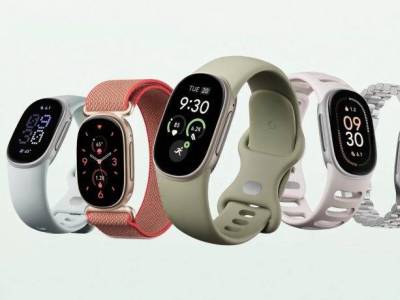 Cserélhető akkumulátorral debütált a Google Fitbit Edge okoskarkötő