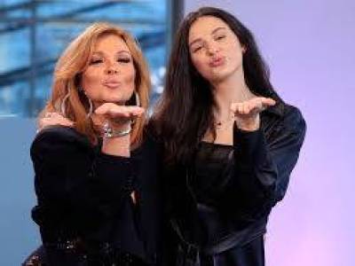 Fordult a kocka! Liptai Claudia a lánya nyomdokaiba lépett